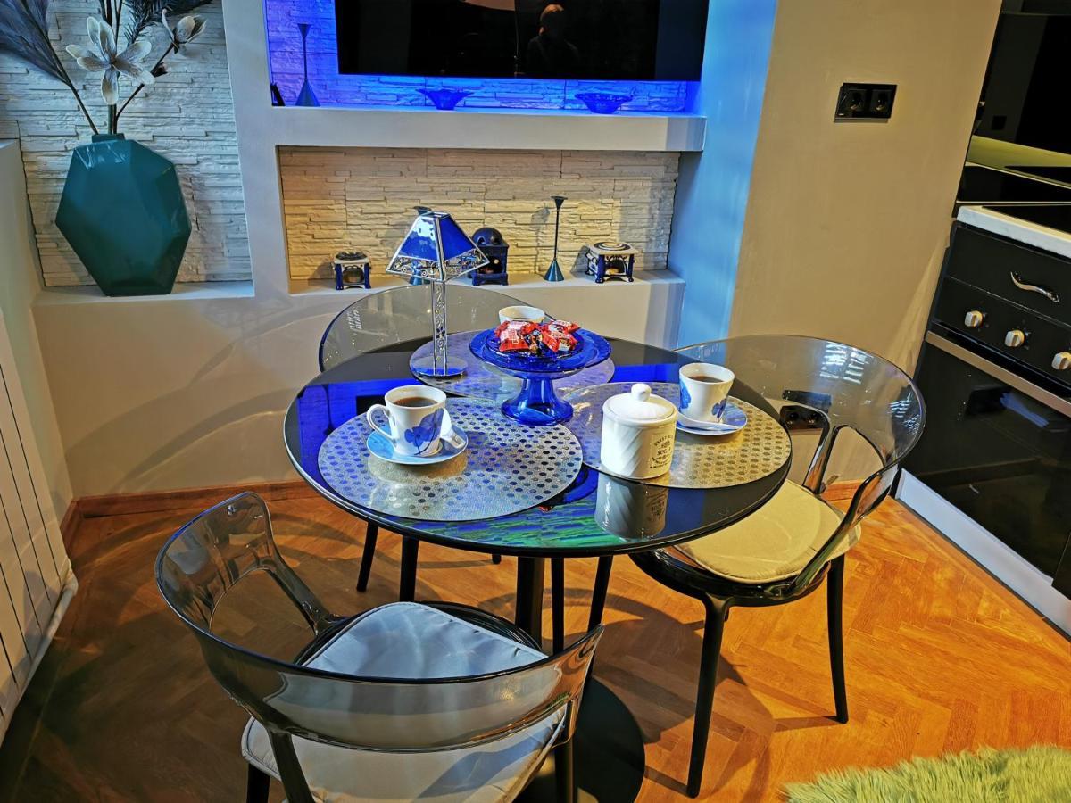 Crystal Central Apartment 브라쇼브 외부 사진