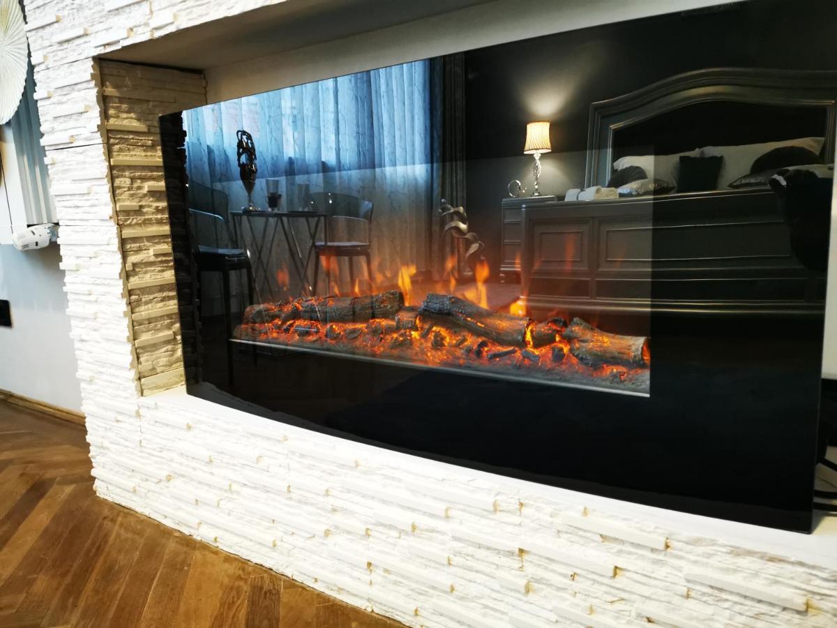 Crystal Central Apartment 브라쇼브 외부 사진