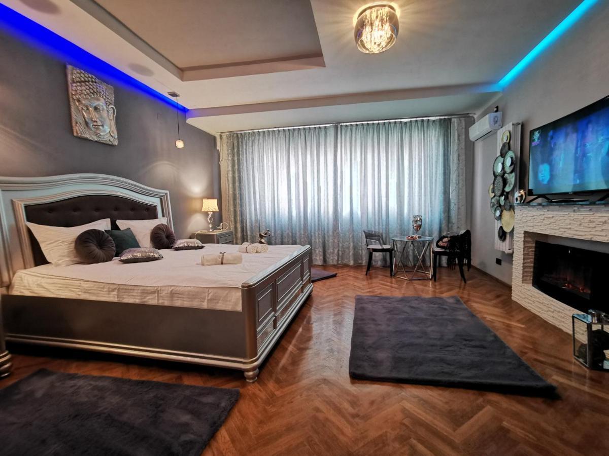 Crystal Central Apartment 브라쇼브 외부 사진
