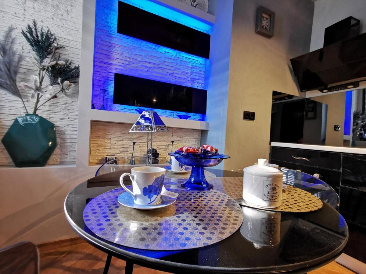 Crystal Central Apartment 브라쇼브 외부 사진