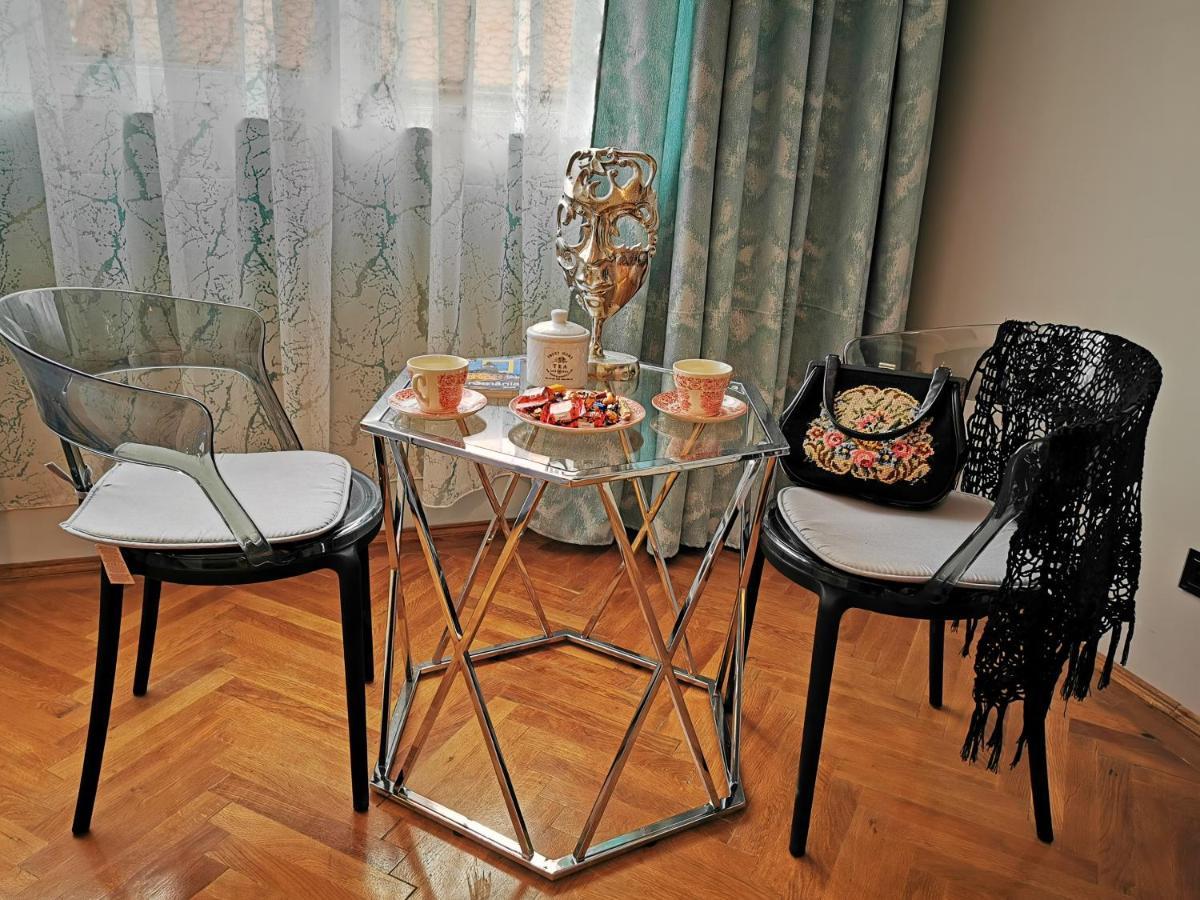 Crystal Central Apartment 브라쇼브 외부 사진